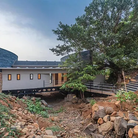 Saffronstays Yahvi Waters By Kosha Villas - 2-Br Villa Near Pawna Lake With Infinity Pool And Bonfire Setup-2